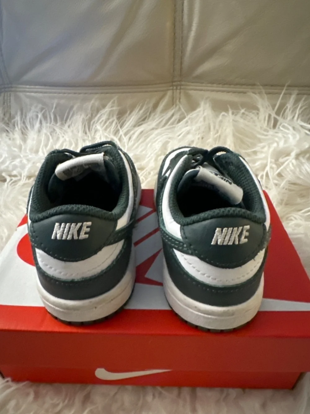 Olive green and white dunks 7C